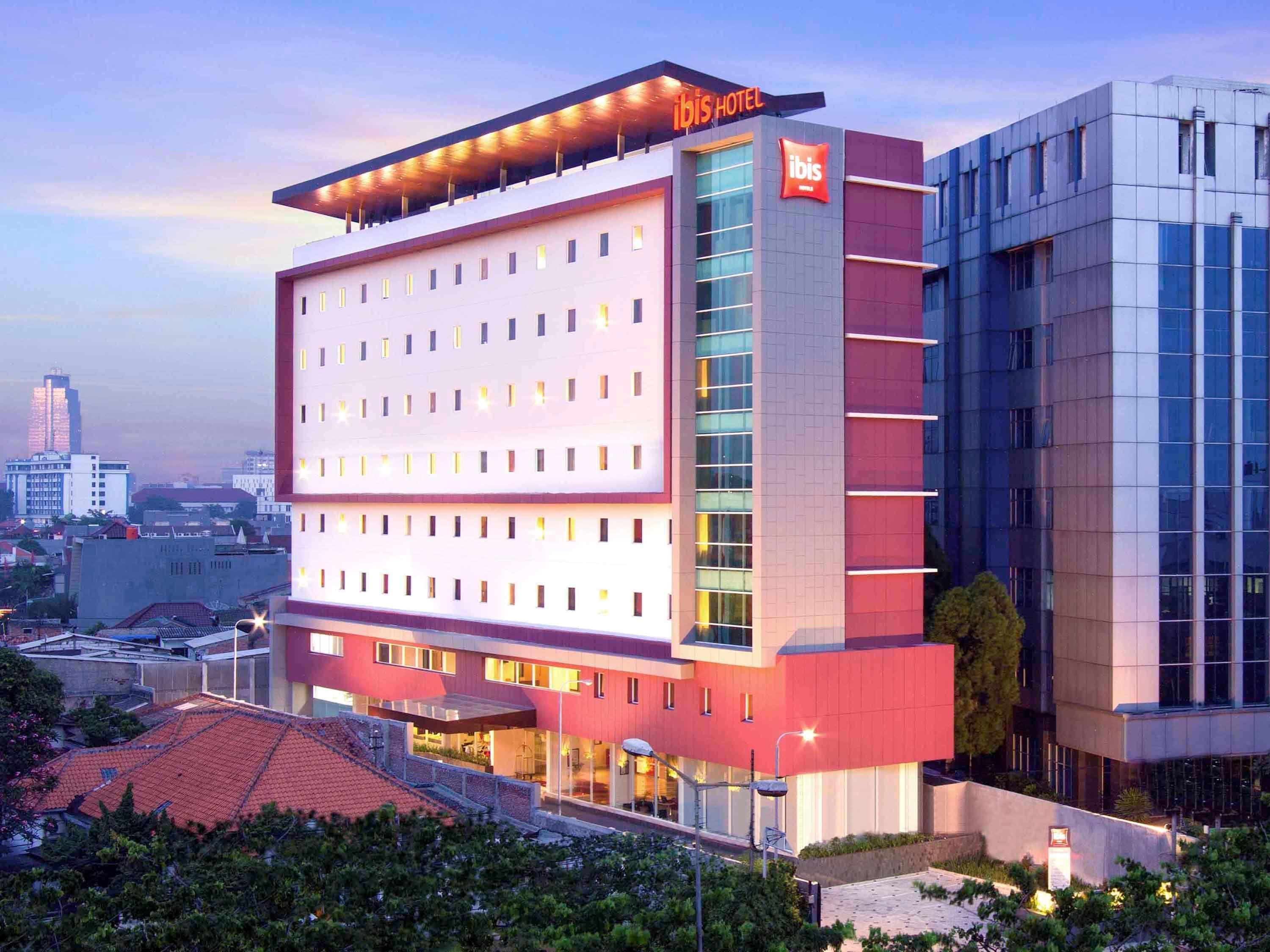 Ibis Jakarta Senen Ngoại thất bức ảnh